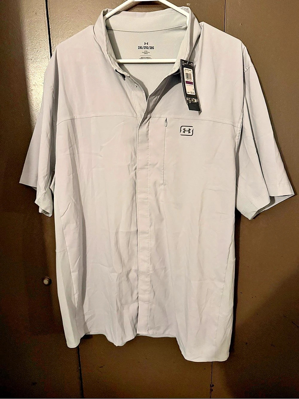 Under Armour Fish Pro Hybrid Woven button up Short Sleeve Gray 2XL
